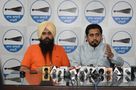 ਕਾਂਗਰਸ ਦਾ ਕਾਲ਼ਾ ਸੱਚ ਸਭ ਦੇ ਸਾਹਮਣੇ, ਧਰਮ ਦੇ ਆਧਾਰ ’ਤੇ ਪੰਜਾਬ ਨੂੰ ਵੰਡਦੀ ਚਲੀ ਆ ਰਹੀ ਸੀ : ਦਿਨੇਸ਼ ਚੱਢਾ ਕਾਂਗਰਸ ਦਾ ਕਾਲ਼ਾ ਸੱਚ ਸਭ ਦੇ ਸਾਹਮਣੇ, ਧਰਮ ਦੇ ਆਧਾਰ ’ਤੇ ਪੰਜਾਬ ਨੂੰ ਵੰਡਦੀ ਚਲੀ ਆ ਰਹੀ ਸੀ : ਦਿਨੇਸ਼ ਚੱਢਾ