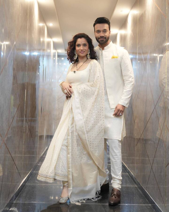 अंकिता आणि विकी यांनी 'स्मार्ट जोडी' शोमध्ये केवळ मजबूत केमिस्ट्री दाखवली आहे.