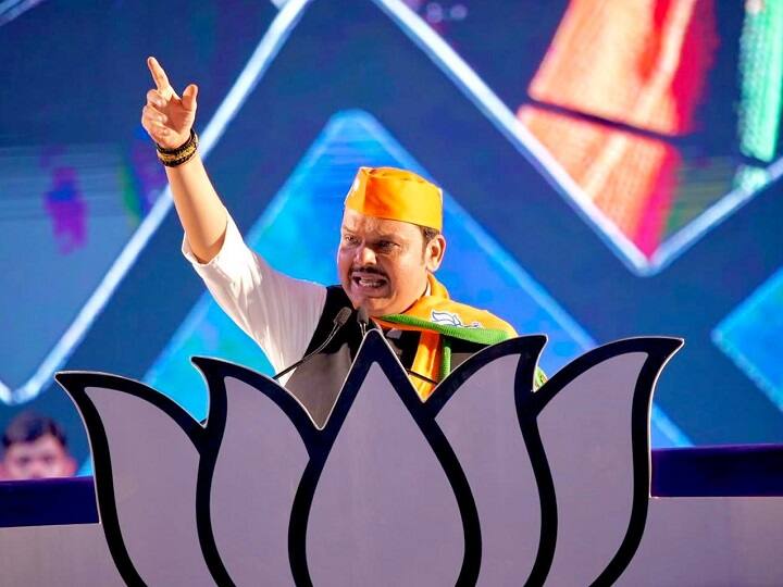 Today Bjp Leader Devendra Fadnavis Public Rally at Nesco Center in Goregaon  Devendra Fadnavis : देवेंद्र फडणवीसांची आज 'उत्तर' सभा, मुख्यमंत्र्यांच्या टीकेला काय उत्तर देणार?