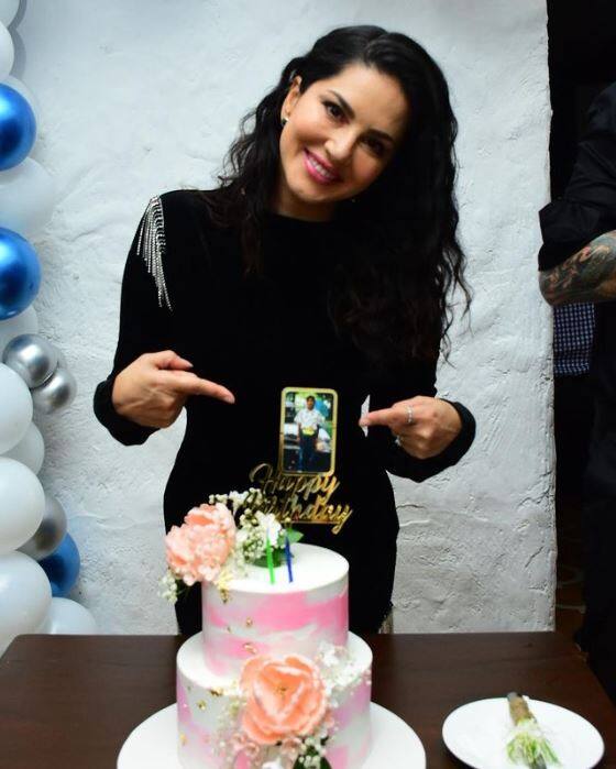 ਸਨੀ ਲਿਓਨੀ ਦਾ ਬਿੰਦਾਸ ਬਰਥਡੇਅ ਬੈਸ਼