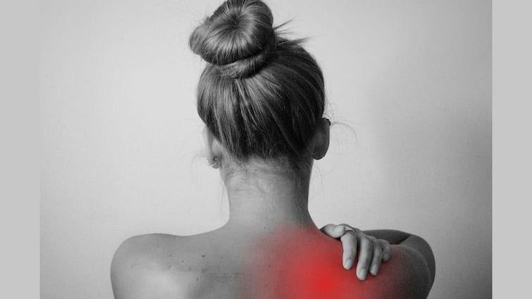 What are the reason of body ache? know in details Body Pain: সারা শরীরে ব্যথা-যন্ত্রণা? কী কারণে হয় এমন?