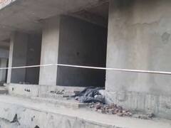 Aligarh News: सबसे महंगे क्षेत्र मैरिस रोड पर नियमों का उल्लंघन कर बने रहे फ्लैट और दुकान, प्रशासन ने किया सील