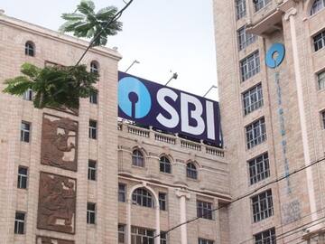 SBI Home Loan Costly: एसबीआई ने महंगा किया होम लोन, एक झटके में बढ़ा दी इतनी दरें, जानें असर