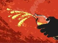 Lucknow News: शादी से किया इनकार तो महिला कॉन्स्टेबल को झूठे केस में फंसाया, एसिड अटैक की दी धमकी