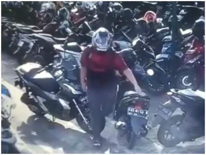 The person made such a place in the parking area the video will surprise Viral Video: शख्स ने पार्किंग एरिया में ऐसे बनाई जगह, हैरान कर देगा वीडियो
