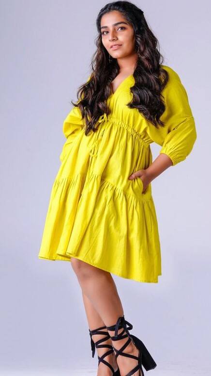 அழகான ராட்சசியே அடி நெஞ்சில் குதிக்கிறியே