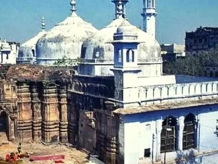 Gyanvapi Masjid Survey: तीन दिनों तक चले सर्वे का काम खत्म, जानें- किस पक्ष का क्या है दावा Gyanvapi Masjid Survey Lawyer of Muslim side claims that Baba is not found, decision will not be taken by these people Gyanvapi Masjid Survey: तीन दिनों तक चले सर्वे का काम खत्म, जानें- किस पक्ष का क्या है दावा