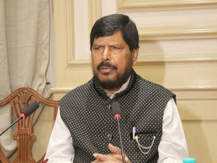 union minister ramdas athawale demands wifes day as mothers day Minister Wife's Day Comments: ‘మదర్స్ డే’లాగా భార్యల దినోత్సవం కచ్చితంగా ఉండాలట! ఎందుకో చెప్పిన కేంద్ర మంత్రి