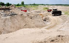Sarpanch of Gram Panchayat Kurra suspended on charges of illegal mining Punjab News: ਨਜਾਇਜ਼ ਮਾਈਨਿੰਗ ਦੇ ਦੋਸ਼ ਹੇਠ ਗ੍ਰਾਮ ਪੰਚਾਇਤ ਕੁਰੜਾ ਦਾ ਸਰਪੰਚ ਮੁਅੱਤਲ