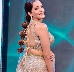 ચણિયા ચોળીમાં ગોર્જિયસ લાગી રહી છે મોનાલીસા, તસવીરો જોતા જ રહી જશો