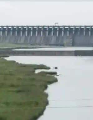 उजणीचा पाणीप्रश्न पेटला,  उजनी धरण पाणी बचाव संघर्ष समितीच्या नेत्यांची मंत्री भरणे यांच्यावर टीका