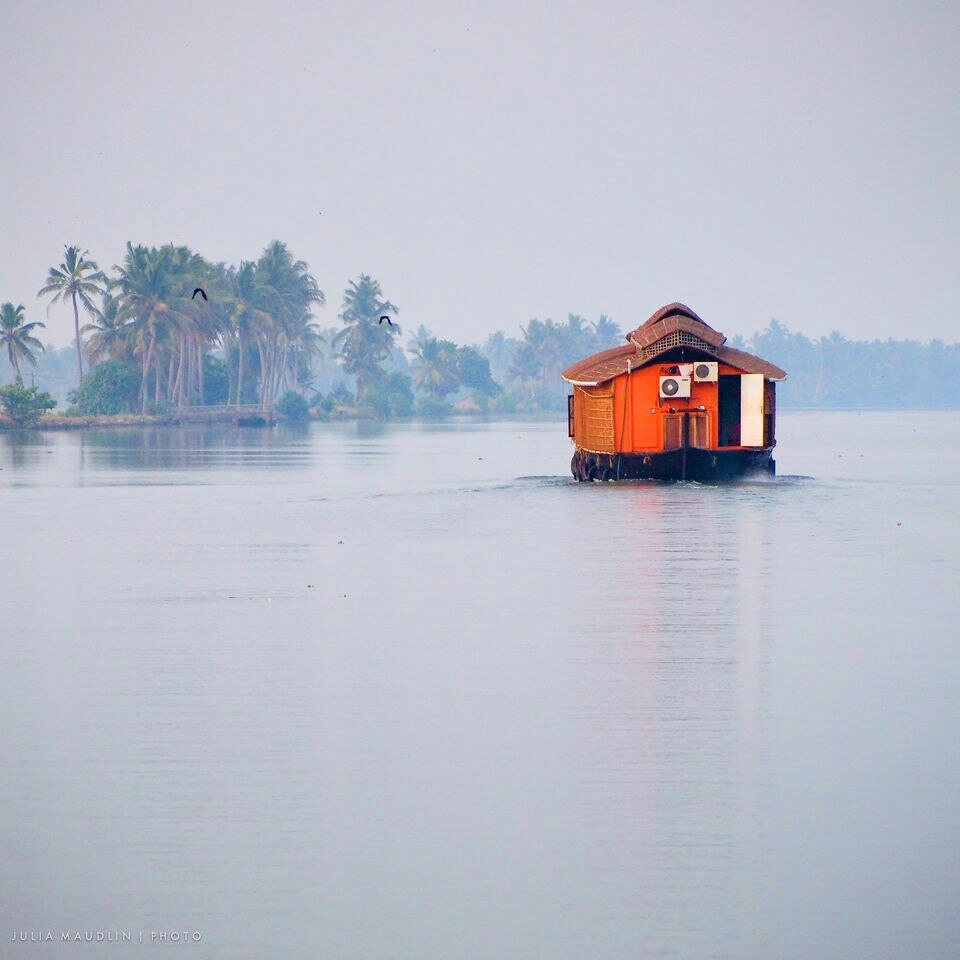 வேம்பனாடு ஏரி,