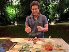 Sachin Tendulkar : 'मास्टर ब्लास्टर' बनला 'मास्टर शेफ'; सचिन तेंडुलकरने केलेला पिझ्झा पाहिला का?