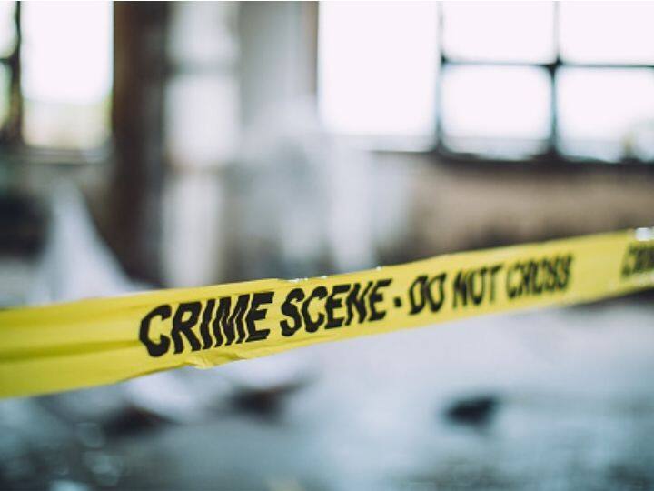 Tamil Nadu: Panchayat President Hacked To Death By 10-Member Gang In Front Of His Family At Minjur Tamil Nadu: Panchayat President Hacked To Death By 10-Member Gang In Front Of His Family At Minjur