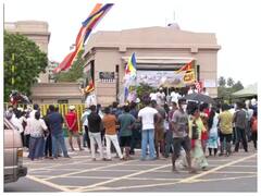 Sri Lanka: श्रीलंका में आर्थिक संकट के बीच दवाइयों की भारी किल्लत, मरीजों का बुरा हाल, चरम पर महंगाई