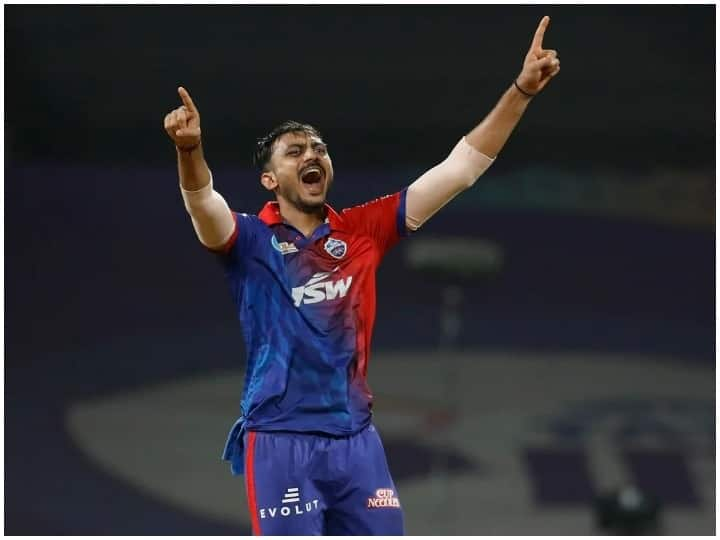 Axar Patel becomes 4th all rounder to score 1000+ runs and take 100+ wickets in IPL IPL में इस खास उपलब्धि को हासिल करने वाले चौथे ऑलराउंडर बने अक्षर पटेल, जानें लिस्ट में कौन कौन है शामिल