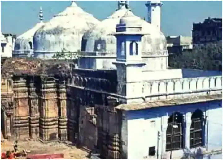 Gianwapi mosque to have survey today, 65 per cent share of videography including four rooms, report to be presented in court by tomorrow Gyanvapi Masjid Survey ਦੌਰਾਨ ਸਵਾਸਤਿਕ ਤੇ ਓਮ ਚਿੰਨ੍ਹ ਮਿਲਣ ਦਾ ਦਾਅਵਾ, ਕੱਲ੍ਹ ਵਾਰਾਣਸੀ ਦੀ ਅਦਾਲਤ 'ਚ ਪੇਸ਼ ਹੋਵੇਗੀ ਰਿਪੋਰਟ