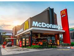 ரஷ்யாவில் 30 ஆண்டுகள் பயணம்! மொத்தமாக மூட்டையை கட்டிய மெக்டொனால்ட்ஸ் கார்ப்!