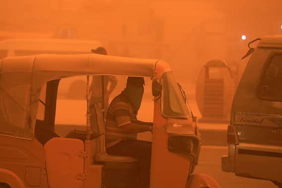 IN PICS | Iraq's Skies Turn Orange As Sandstorm Sweeps Country, Cripples Normal Life