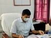 Chandauli News: चंदौली के डीएम संजीव सिंह ने किया जिला अस्पताल का औचक दौरा, वार्ड में जाकर मरीजों से बात की, दिए सख्त निर्देश