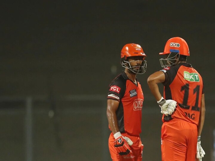 SRH vs MI Innings highlights: ராகுல்திரிபாதி, பிரியம்கார்க், பூரண் அதிரடி..! மும்பைக்கு 194 ரன்கள் இலக்கு..!