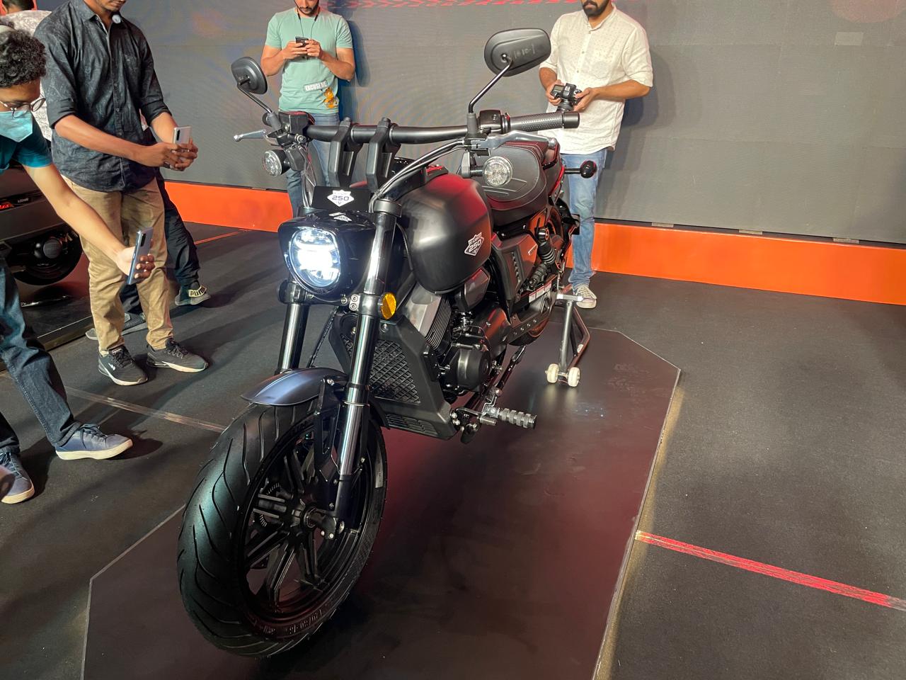 Keeway Unveils India’s Most Affordable V-Twin Cruiser And Other Two Scooters