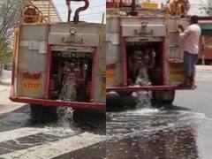 In Pics: राजस्थान के चूरू में तापमान पहुंचा 47.9 डिग्री, नगर परिषद  ने राहत के लिए सड़कों पर करवाया पानी का छिड़काव