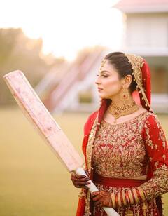 આ પાકિસ્તાની મહિલા ક્રિકેટરે ક્રિકેટની થીમ પર કરાવ્યું ફોટોશૂટ, તસવીરો જોતા જ રહી જશો