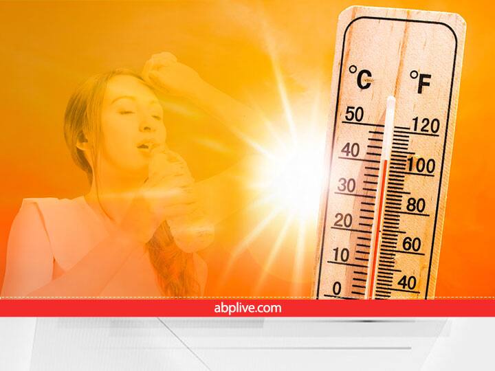 ज्येष्ठ (Jyeshta Month 2022) के महीने में बैंगन नहीं खाना चाहिए. इसे अच्छा नहीं माना गया है. इसके साथ ही दिन में नहीं सोना चाहिए. ज्येष्ठ मास में तिल का दान अकाल मृत्यु से बचाने वाला माना गया है.