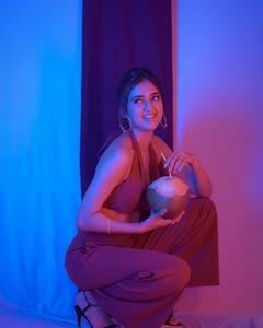 Tejasswi Prakash Unknown Facts: सऊदी अरब में पैदा हुईं थीं बिग बॉस विनर तेजस्वी प्रकाश, टीवी सीरियल में ऐसे मिला था पहला रोल