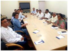 Congress Meeting: कांग्रेस की प्रियंका गांधी की मौजूदगी में बैठक, कार्यसमिति से निचले स्तर तक लागू होगा 50Under50 का निर्णय