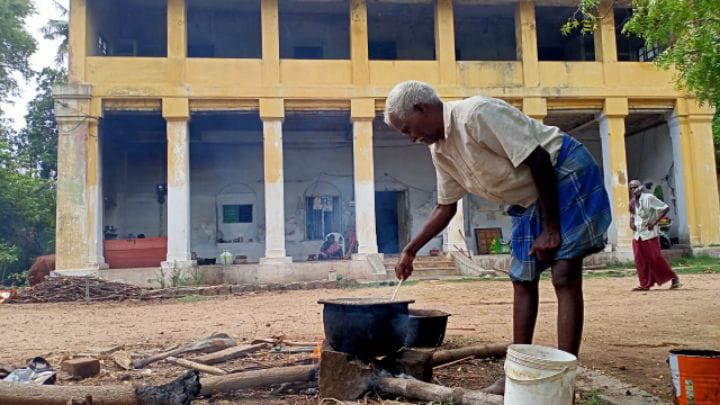 MGR Bungalow: இந்த பங்களா எம்ஜிஆரின் ஆசை.. ஆனால் இன்று நிலைமையே வேறு! திருச்சியில் ஒரு வரலாறு!