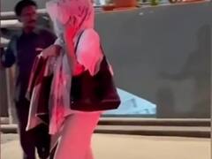 मुंह छुपाकर महेश बाबू की फिल्म देखने पहुंची ये नामी एक्ट्रेस, इस तरह कैमरे में हुईं कैद