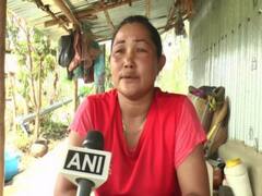 Angom Bina Devi Kung Fu: गोल्ड मेडल जीत चुकी कुंग फू खिलाड़ी गरीबी की वजह से बेच रही मछली, सरकार से लगाई मदद की गुहार