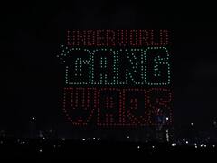 In Pics : मुंबईच्या आकाशात भव्य ड्रोन शो; 'अंडरवर्ल्ड गँग वॉर्स' गेमची झाली घोषणा