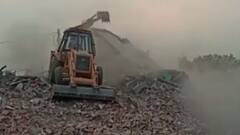 Bareilly में 100 मकानों पर चला प्रशासन का बुलडोजर, सरकारी जमीन पर बने थे घर