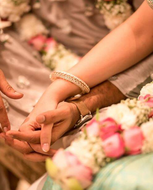 இருவரும் பல படங்களில் ஒன்றாக சேர்ந்து நடித்துள்ளனர்.
