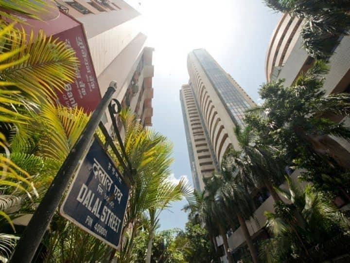 Stock Market Sensex Climbs 215 Points Nifty Trades Above 16300 Pharma IT Shares Lead Gains Stock Market: Sensex Climbs 215 Points, Nifty Trades Above 16,300; Pharma, IT Shares Lead Gains