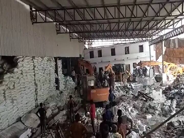 Gujarat: Salt factory wall collapse kills 12 people at Morbi morbi wall collapse: உப்பு ஆலையில் சுவர் இடிந்து விழுந்து விபத்து.. 12 பேர் உயிரிழப்பு!