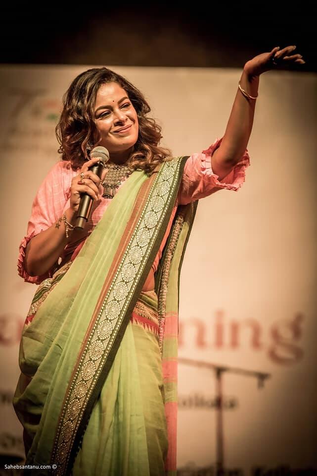 এই ছবির টাইটেল ট্র্যাক গেয়েছেন অনুপম রায়। এই ছবির মধ্যে একটি সামাজিক বার্তাও রয়েছে। ছবিটি প্রেক্ষাগৃহে দেখার অনুরোধ করেছেন সঙ্গীতশিল্পীরা।