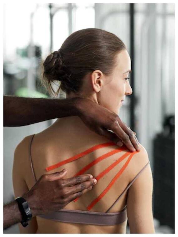 किन कारणों से होता है कंधों में दर्द? जानें इससे राहत पाने के उपाय