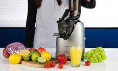 गर्मियों में घर पर पीना है ठंडा-ठंडा जूस, ये है नंबर-1 कोल्ड प्रेस जूसर