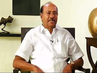 Ramadoss: பட்டப்படிப்பு அரசாணை: 'வருவாய் அலுவலர்கள் அதே பணியில் தொடர அனுமதிக்க வேண்டும்' - ராமதாஸ்
