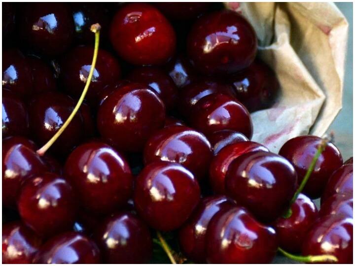 Health Benefits Of Cherries Boost Immunity With Cherry Cherry For Skin Food Tips: तनाव को दूर भगा देती है चेरी, जानिए गर्मियों में रोज खाने के फायदे