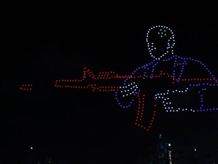 तब्बल 500 ड्रोन्स(Drone Show) मुंबईच्या आकाशात उडवत या गेमचं नाव सर्वांसमोर जाहीर करण्यात आलं. मेहेम स्टुडिओजने मुंबईतील महालक्ष्मी रेसकोर्स येथे ड्रोन शोच्या माध्यमातून या गेमच्या नावाचं अनावरण केलं.