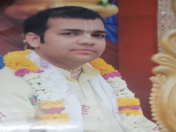 Madhya Pradesh Indore Katha Vachak cheated devotees in the name of Bhagwat Katha, know the whole matter ann  MP News: कथावाचक ने भागवत कथा के नाम पर श्रद्धालुओं से ठगे 35 लाख रुपए, हैरान करने वाला है पूरा मामला 