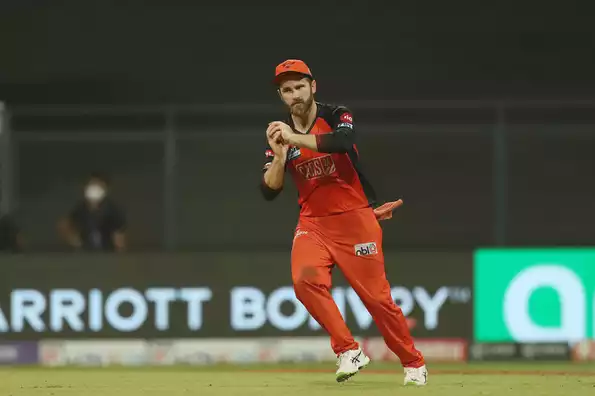 IPL, SRH: Kane Williamson to fly back to New Zealand for the birth of his child IPL: இந்த ஆண்டு ஐ.பி.எல் தொடரில்  இருந்து விலகும் கேன் வில்லியம்சன்; என்ன காரணம்?