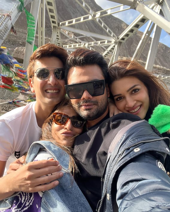 Kriti Sanon On Vacation In Ladakh | Check Out Pics