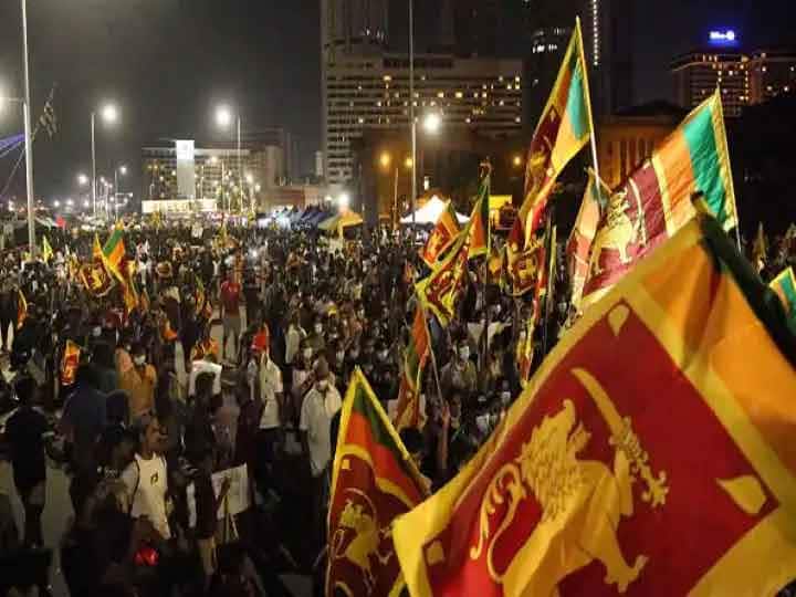 Sri Lanka Crisis: दो वक्त के भोजन के लिए सड़कों पर प्रदर्शन करने को मजबूर लोग, खाना वितरित करने वाली संस्था ने बयां किए हालात