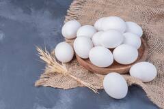 Eggs Side Effects: क्या गर्मियों में खा सकते हैं अंडे? जानें इसके नुकसान